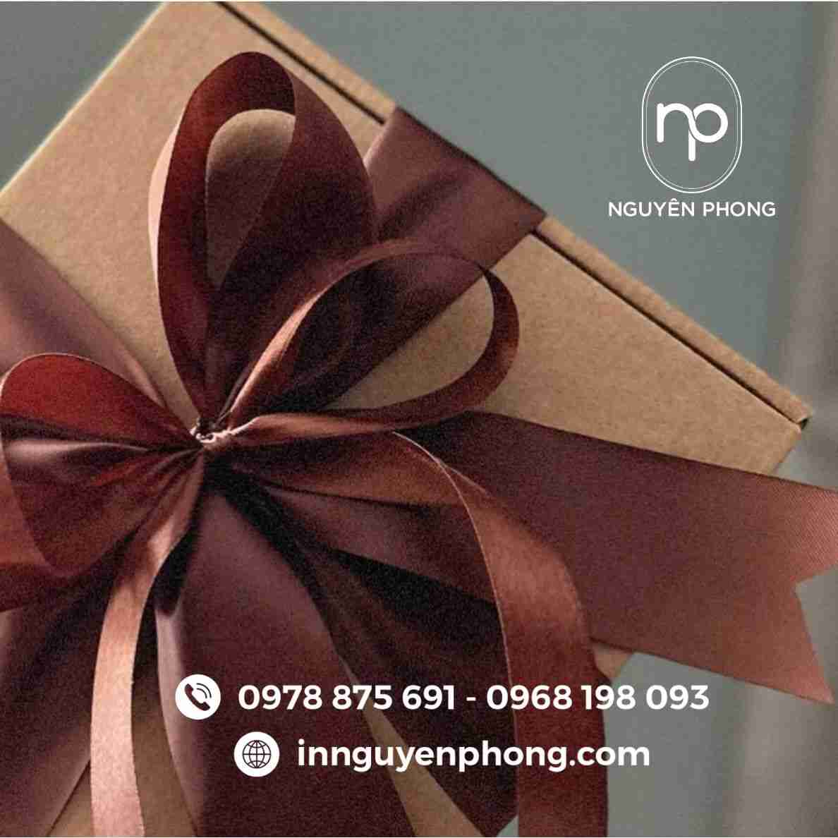 hop-dung-qua-tang-sinh-nhat